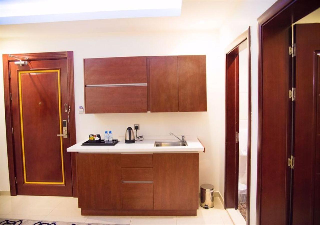 Carawan Hotel Jeddah Bagian luar foto