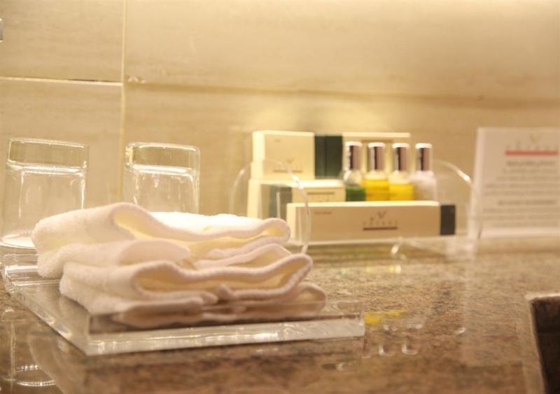 Carawan Hotel Jeddah Bagian luar foto