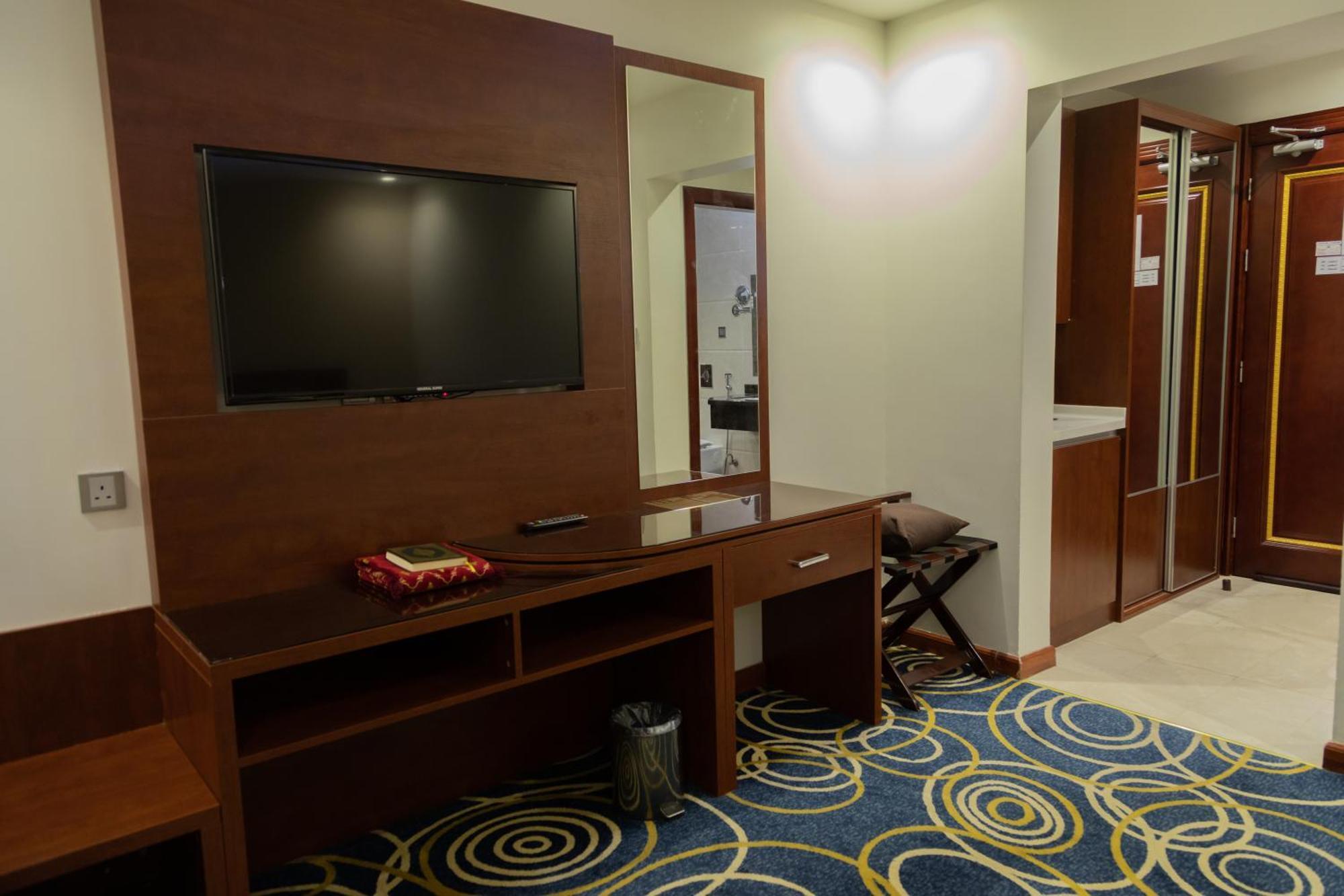 Carawan Hotel Jeddah Bagian luar foto